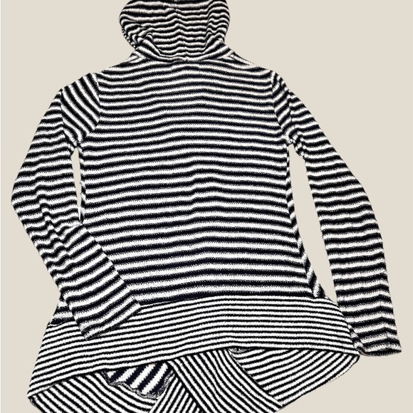 Striped Drape front cardigan - Picture 3 of 4